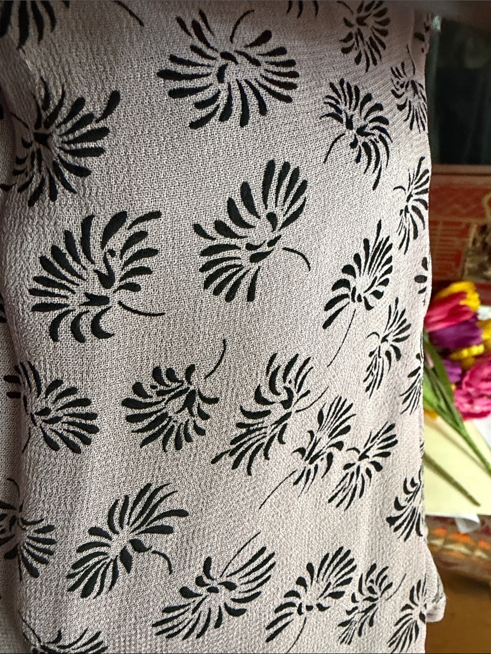 Pink Floral Print Ruffled Neck Blouses - Picture 4 of 7
